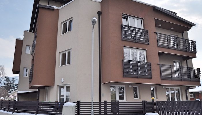 Residential building in Vlae, Karpos